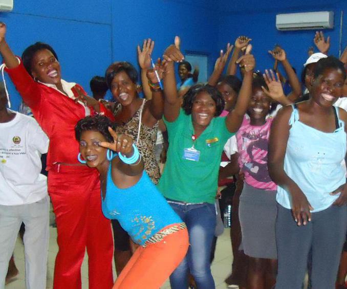 Yves Lafort verdedigt met succes zijn doctoraat over de toegang tot HIV- en SRH-diensten voor vrouwelijke sekswerkers